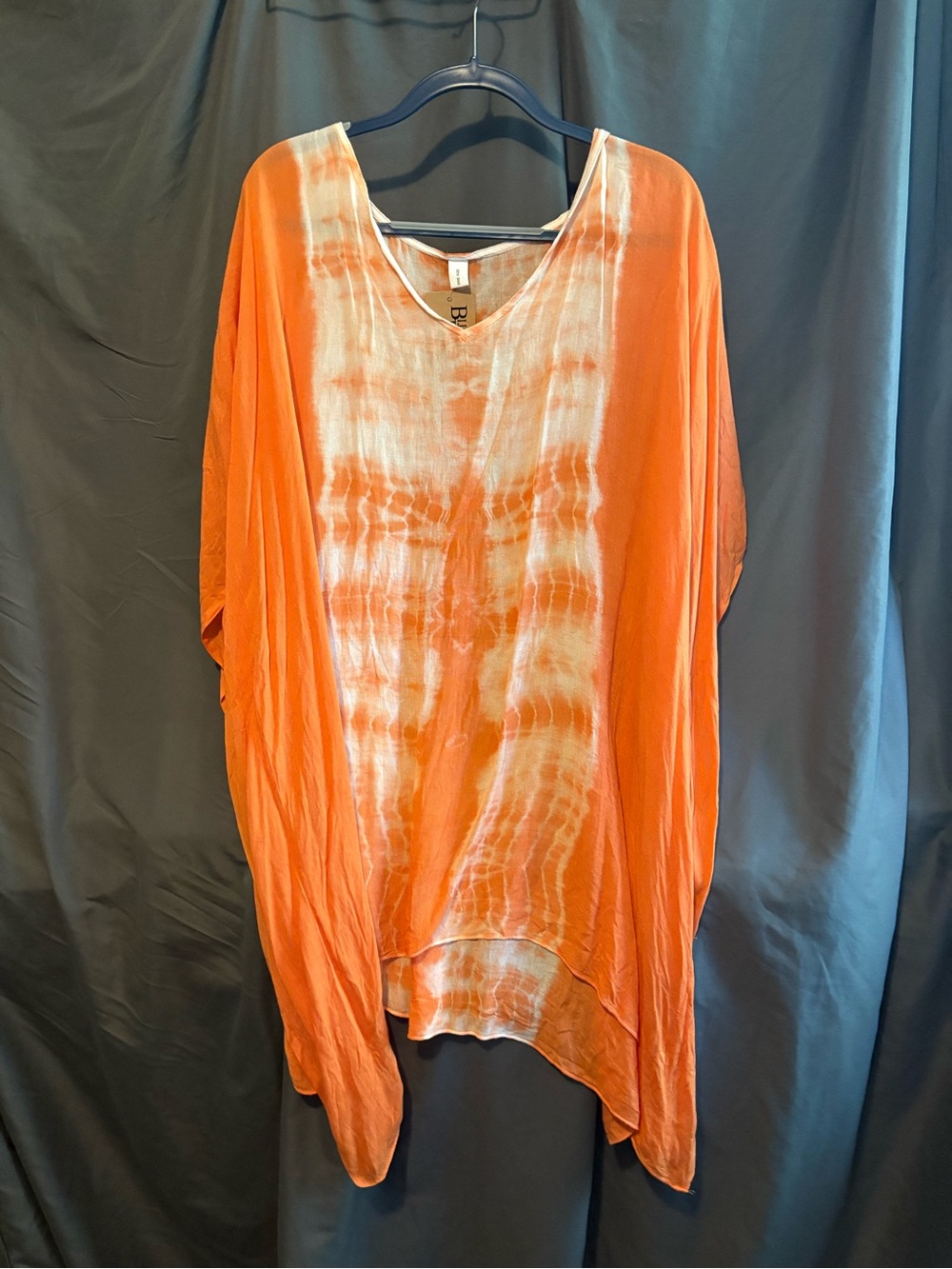 Bijoux Terner Orange and White Tie-Dye V-Neck Tunic